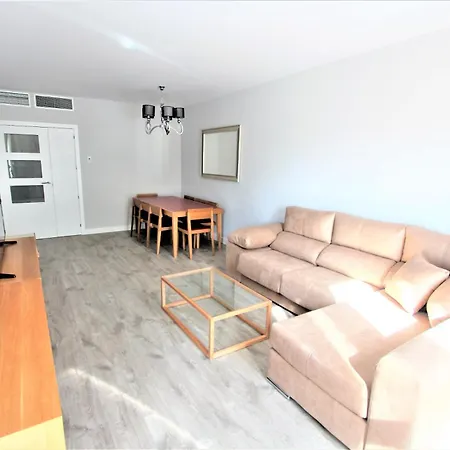 Alamos Playa, Piscina, Parking Y Padel Торремолінос